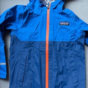Patagonia Baby Torrenshell rain jacket excellent condition like new